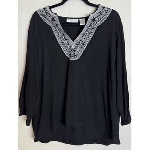 CD Daniels Womens‎ 1X Black White Embellished Embroidered Blouse Top Boho